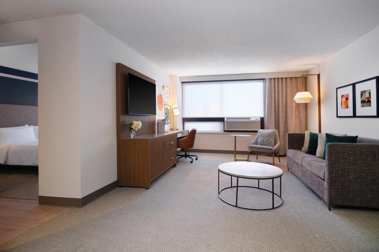 Holiday Inn Chicago O'Hare - Rosemont By Ihg Exterior photo